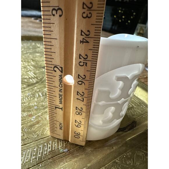 White Tory Burch Acrylic Cuff Bracelet logo lucite wide small - Picture 8 of 16